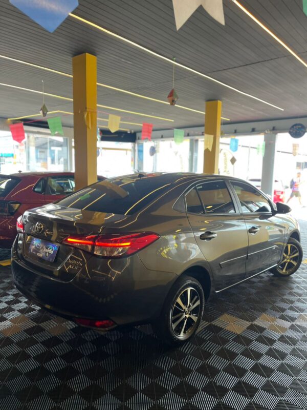 TOYOTA YARIS XLS CONNECT - Imagem 9