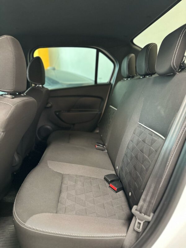 RENAULT LOGAN ZEN 1.0 - Imagem 9
