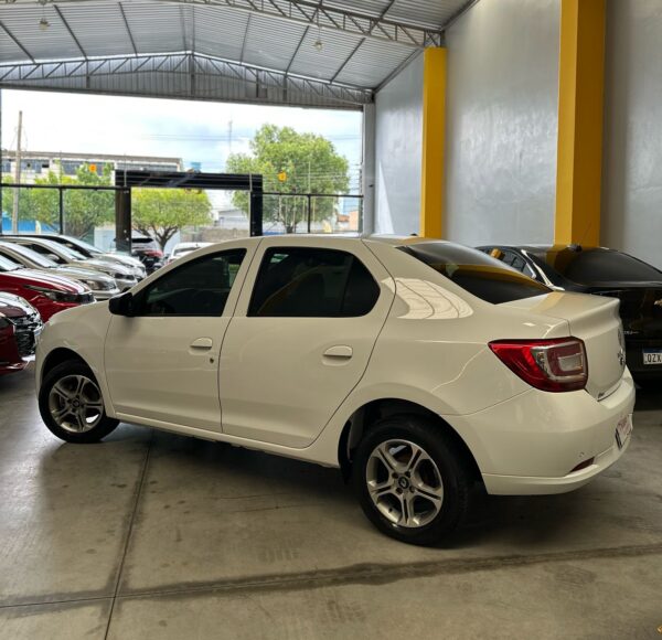 RENAULT LOGAN ZEN 1.0 - Imagem 10