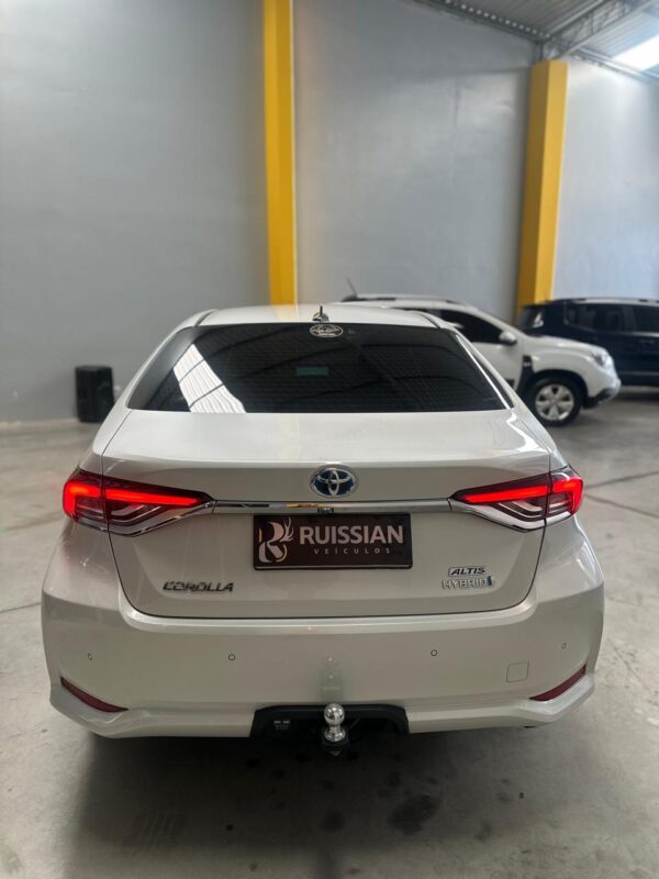 TOYOTA COROLLA ALTIS PREMIUM HÍBRIDO 1.8 Aut. - Imagem 7