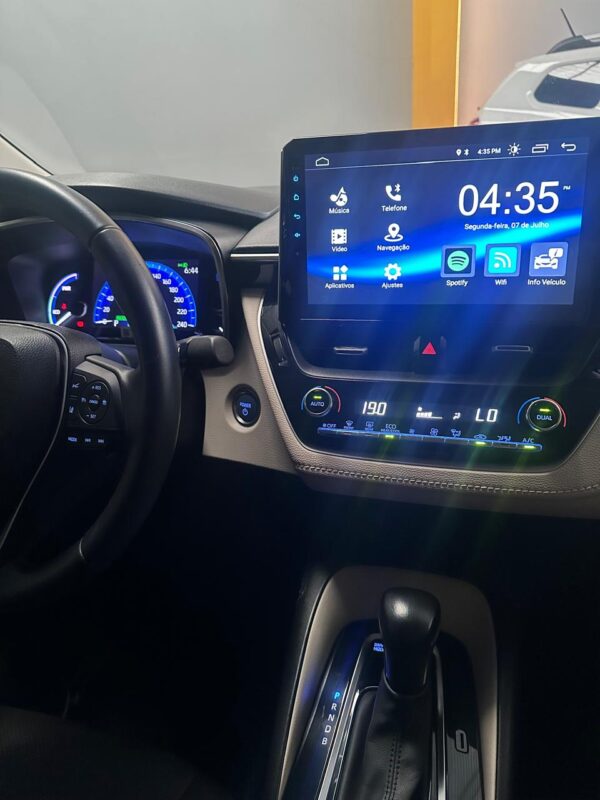 TOYOTA COROLLA ALTIS PREMIUM HÍBRIDO 1.8 Aut. - Imagem 26