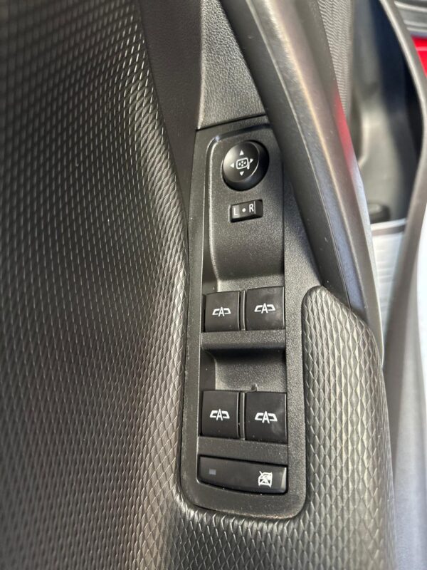 CHEVROLET TRACKER LT 1.0 TURBO  - Imagem 15