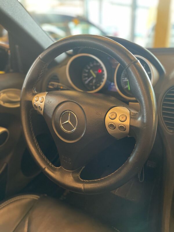MERCEDES BENZ SLK200 - Imagem 4