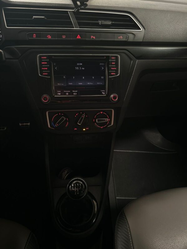 VOLKSWAGEN SAVEIRO CROSS 1.6 - Imagem 11