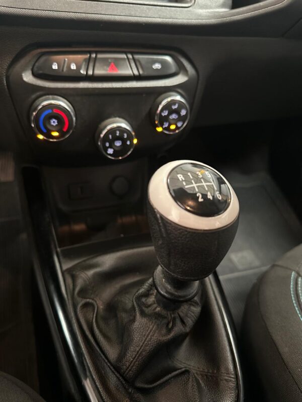 CHEVROLET PRISMA LT 1.4 - Imagem 18
