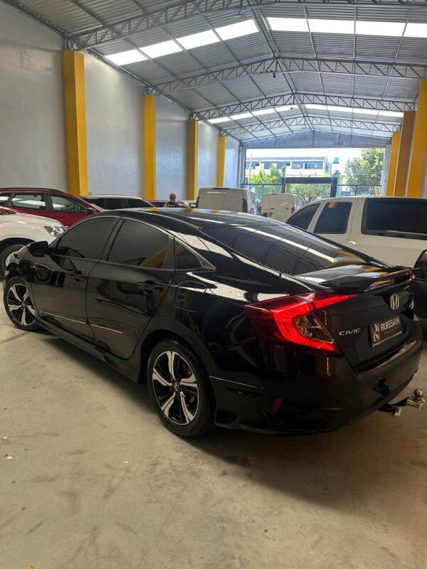 HONDA CIVIC SPORT 2018 - Imagem 4